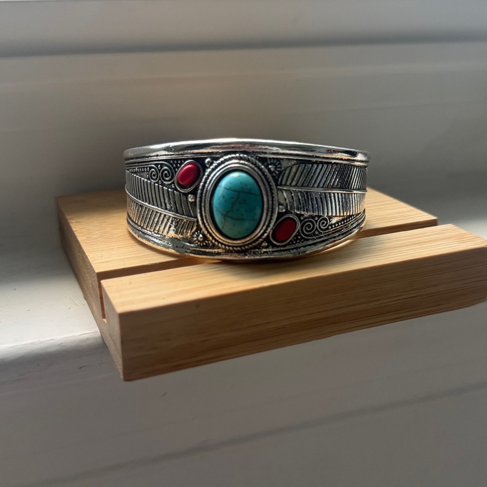 MONTY BRACELET - Picture 2 of 11